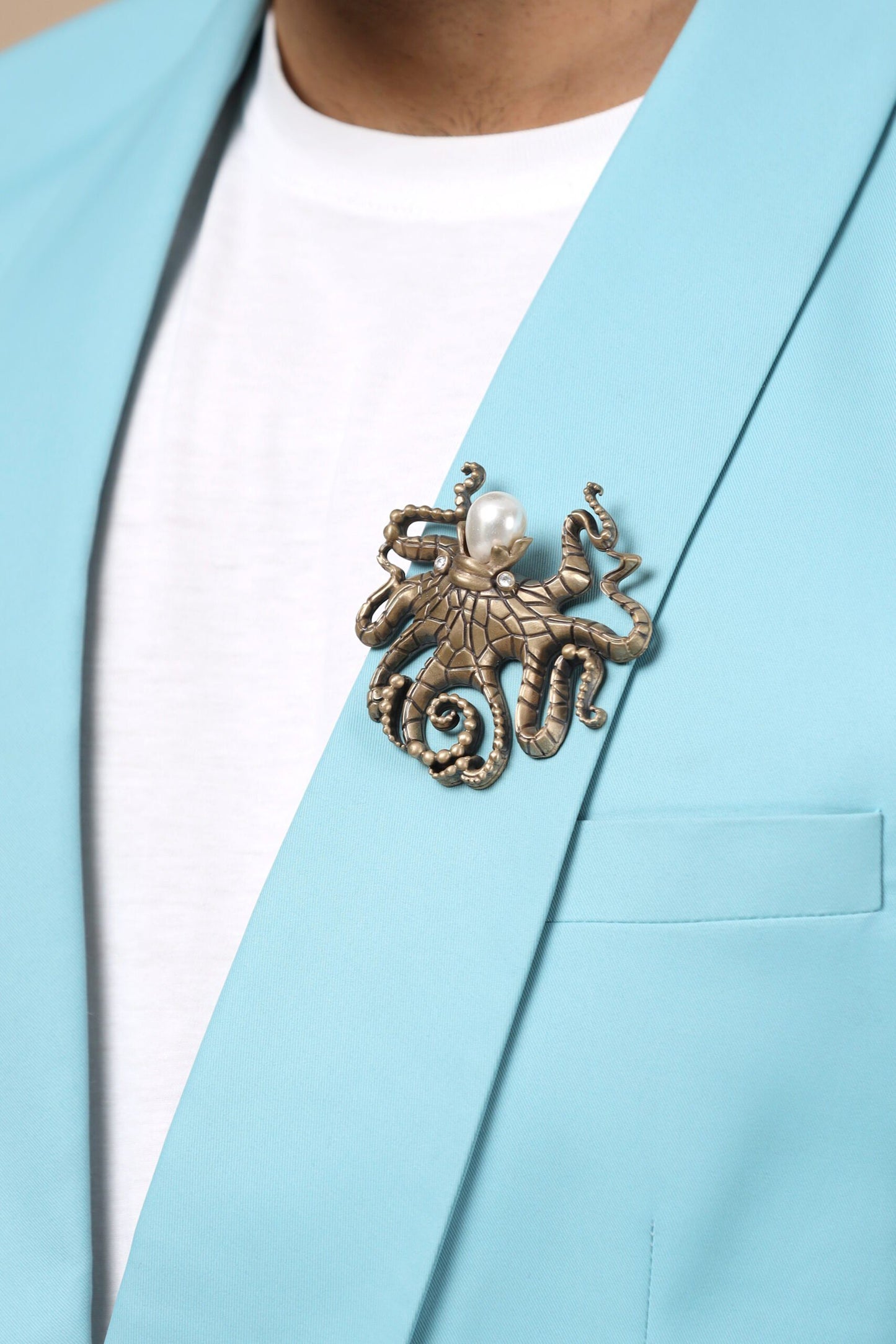 Octopus Pearl brooch