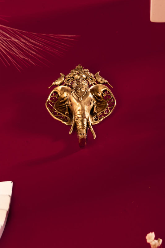 Regal Magic Brooch