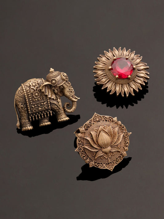 Royal Heritage Button Cover