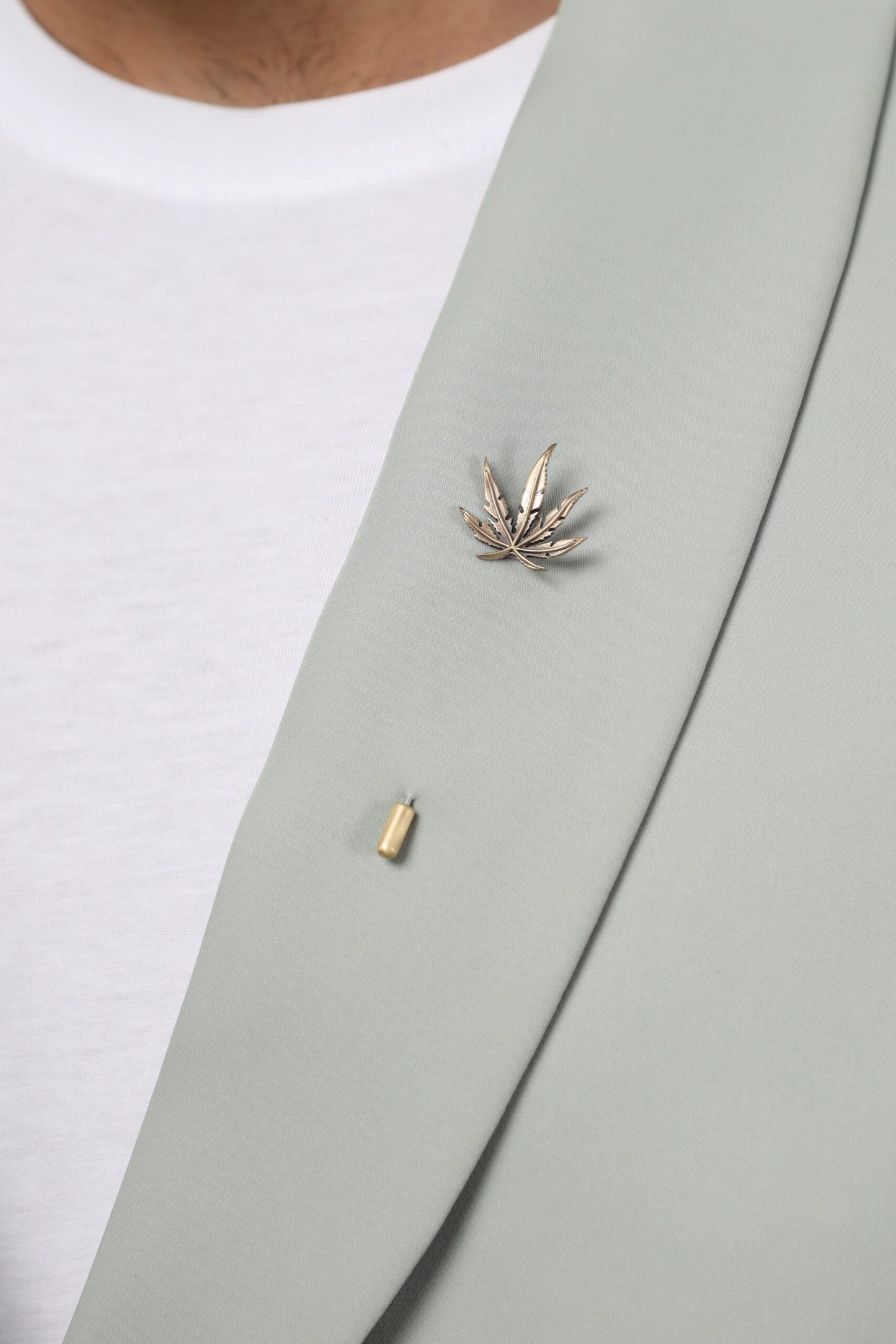 Majestic Maple lapel pin