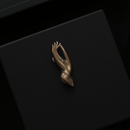 Blessing Hand Antique Gold Brooch for Men