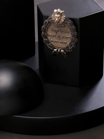 The Brave Brooch