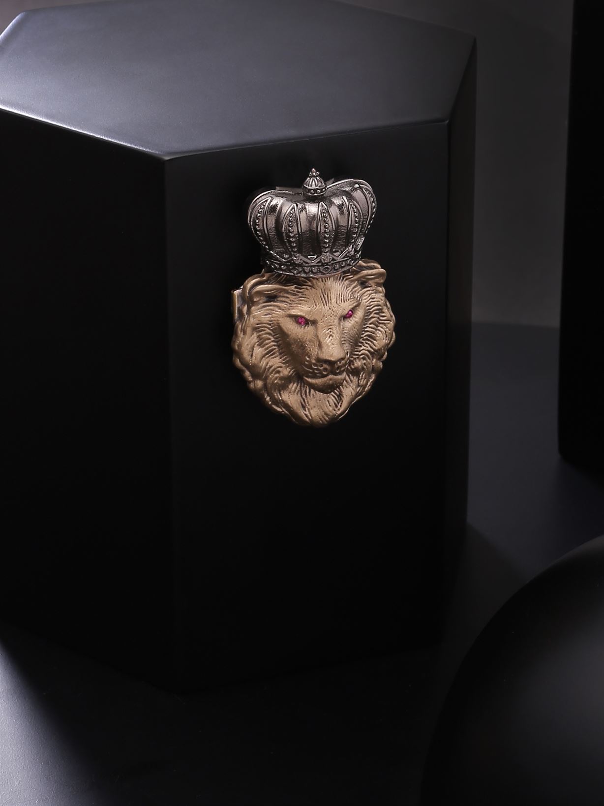 The Royal Lion