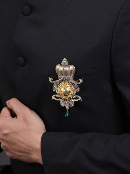 The Clock Brooch