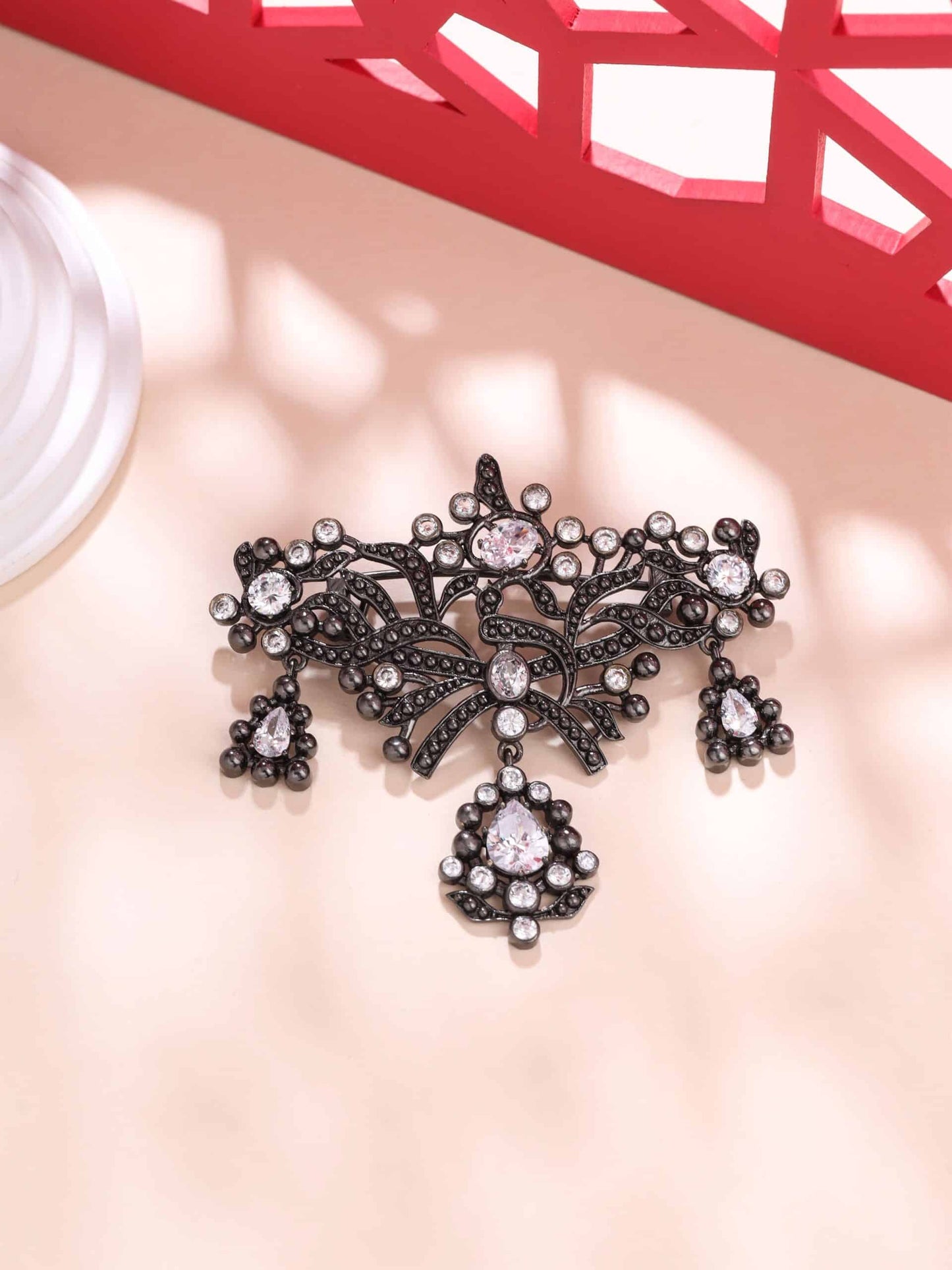 Green Wonder Brooch
