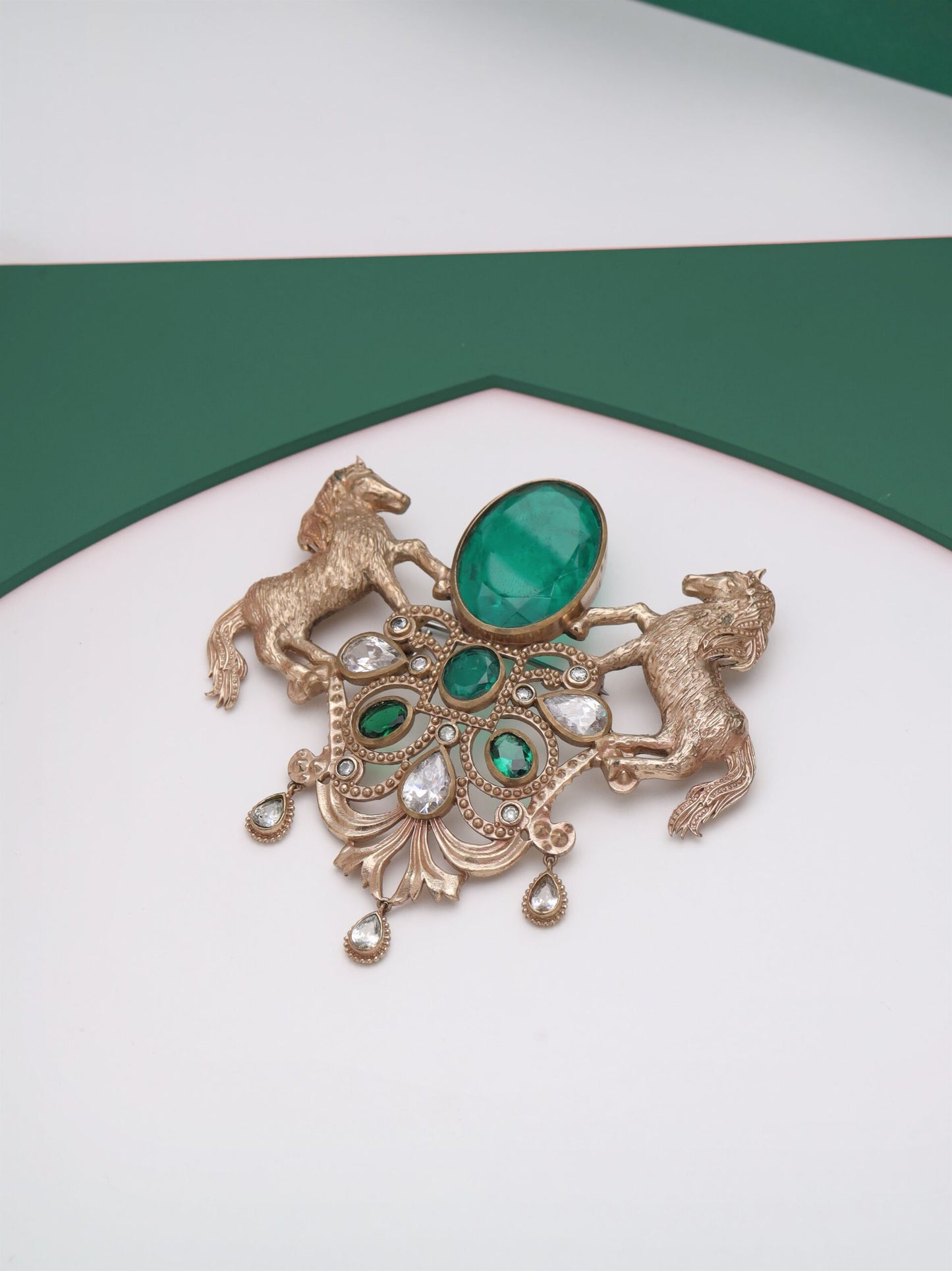 Roshan-e-Sawaar Brooch