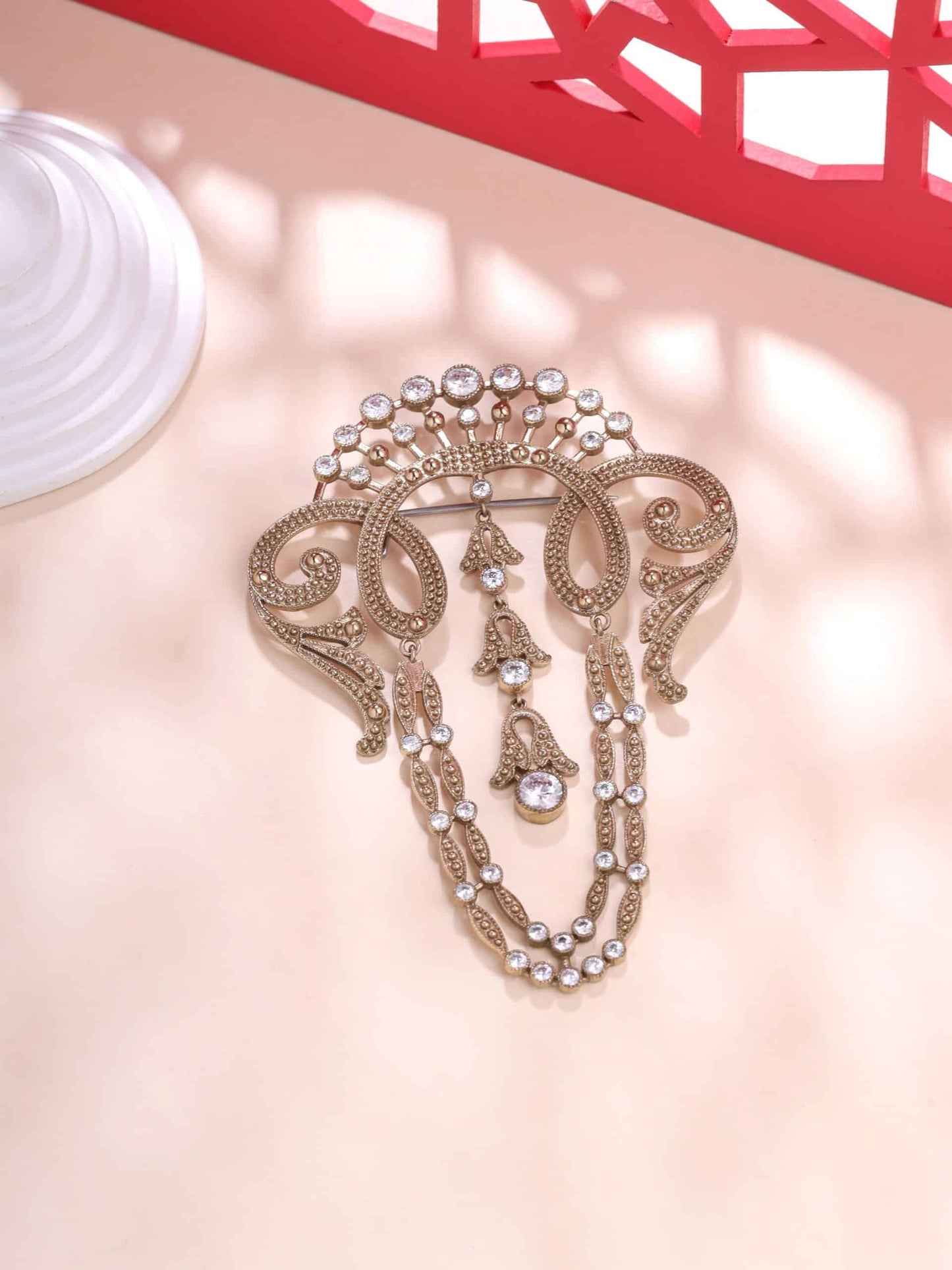 Victorian Tales Brooch