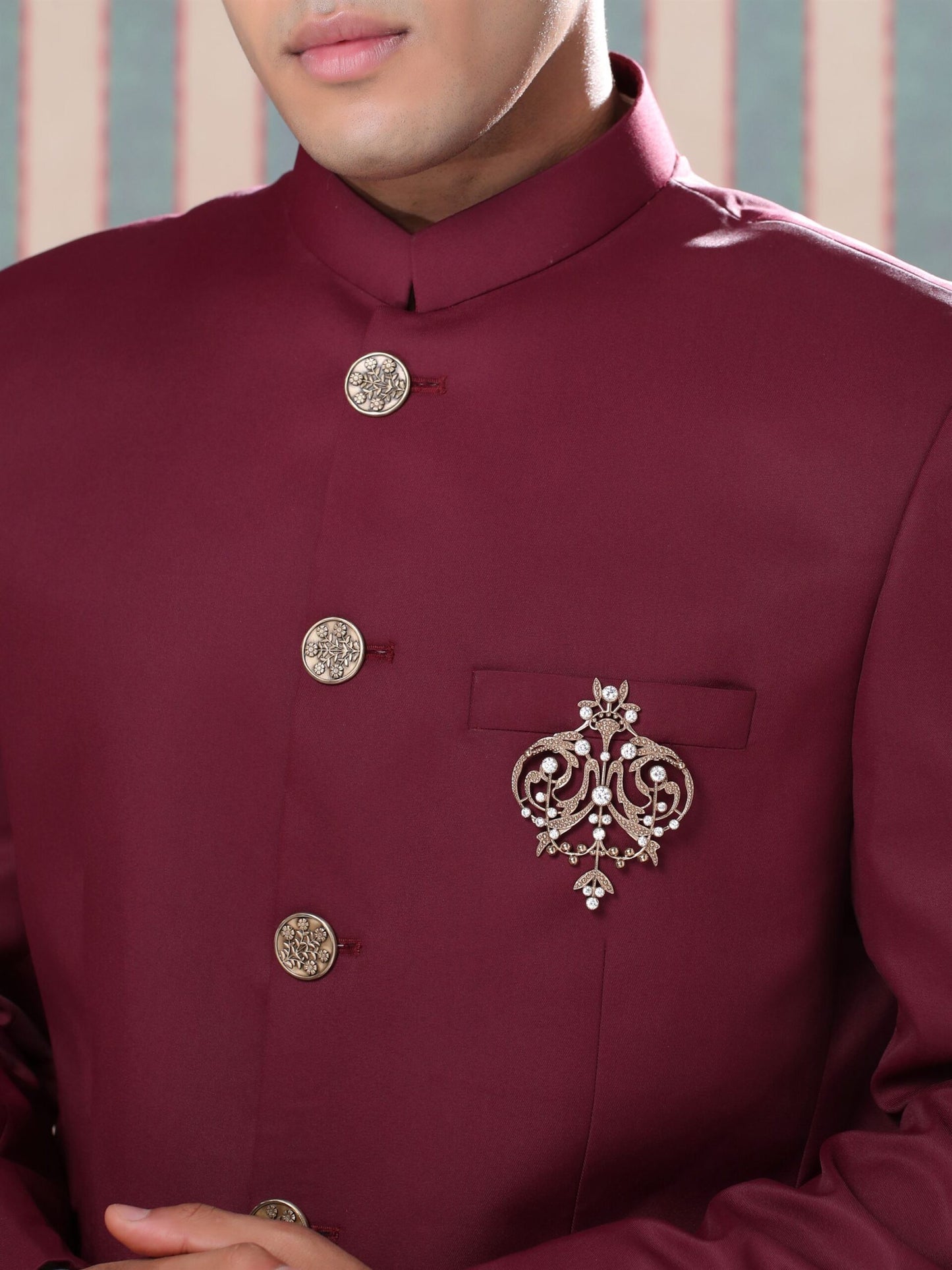 Ornate Aura Brooch