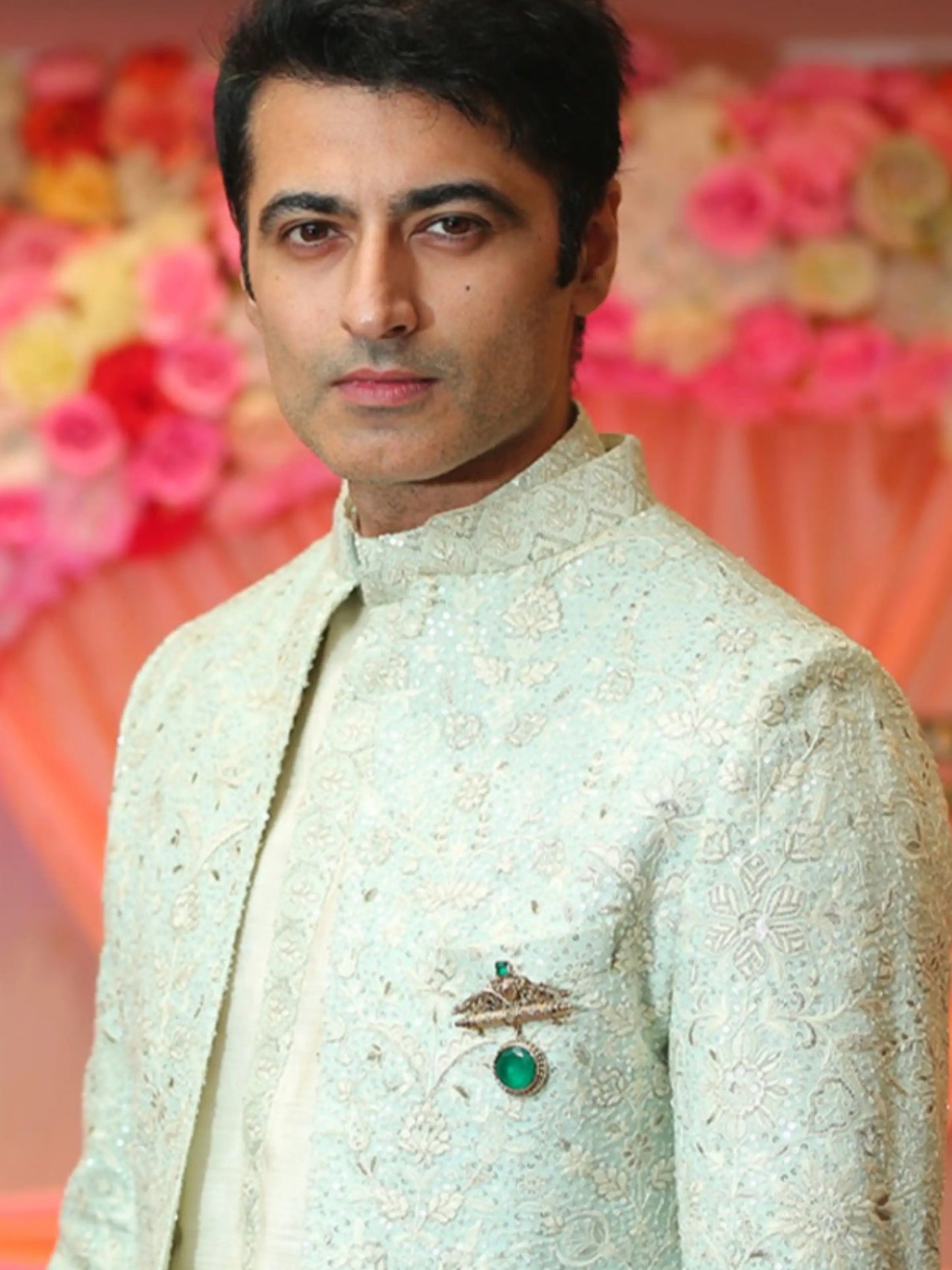 Ada-e-Khaas Brooch