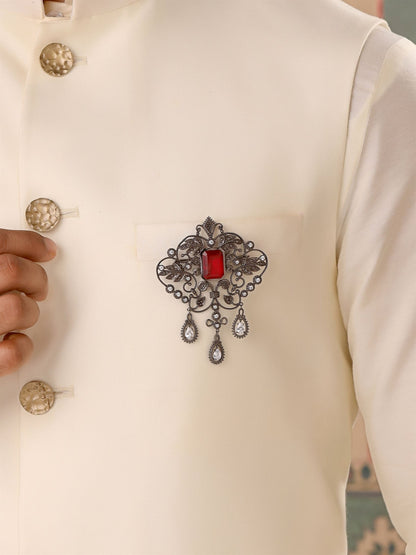 Intricate Wonder Brooch