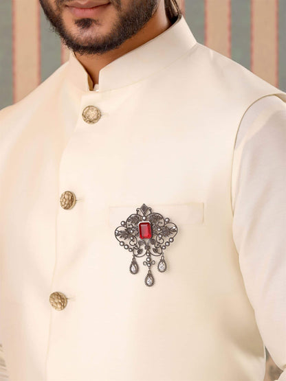 Intricate Wonder Brooch