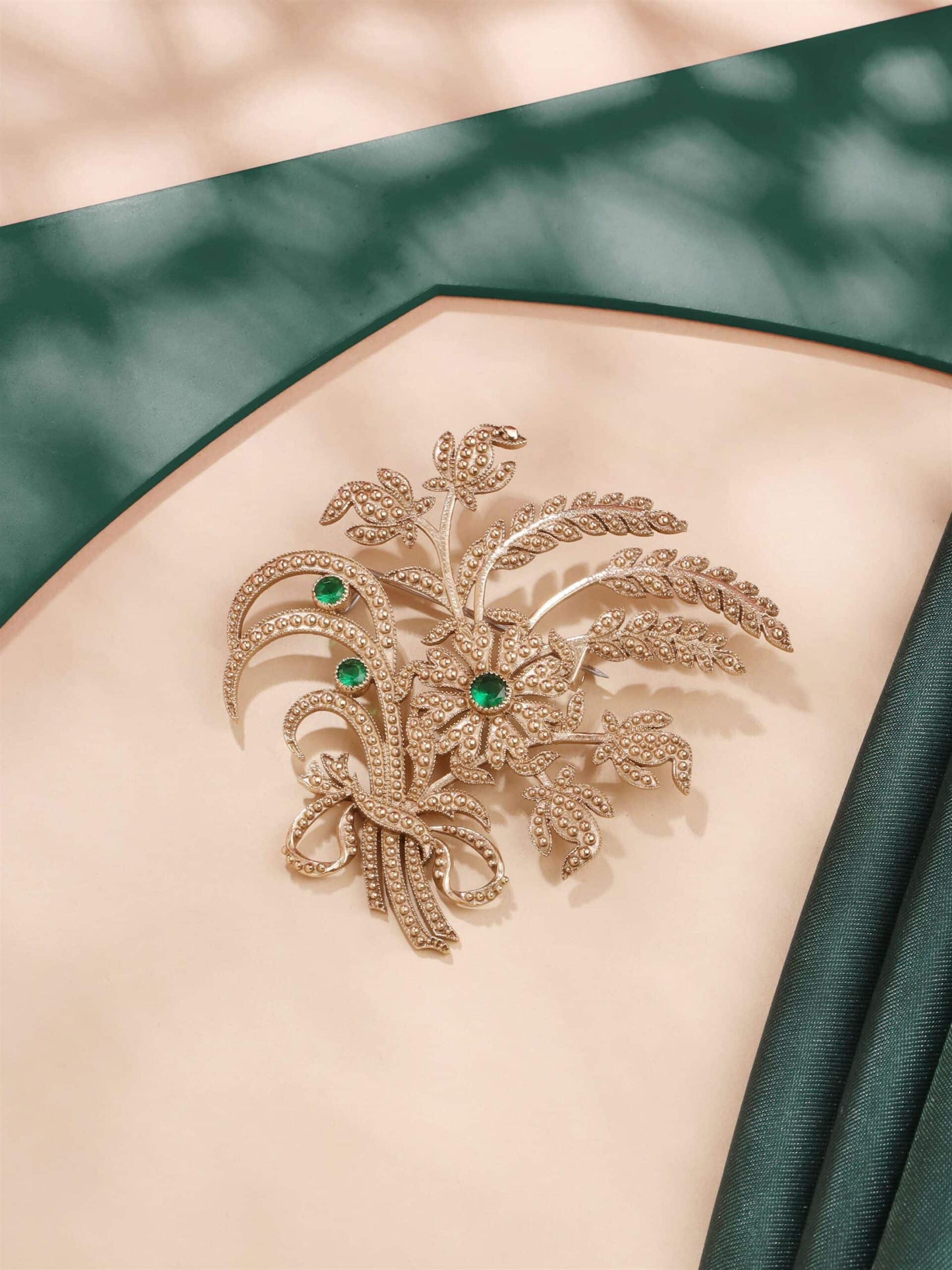Floral Fabel Brooch