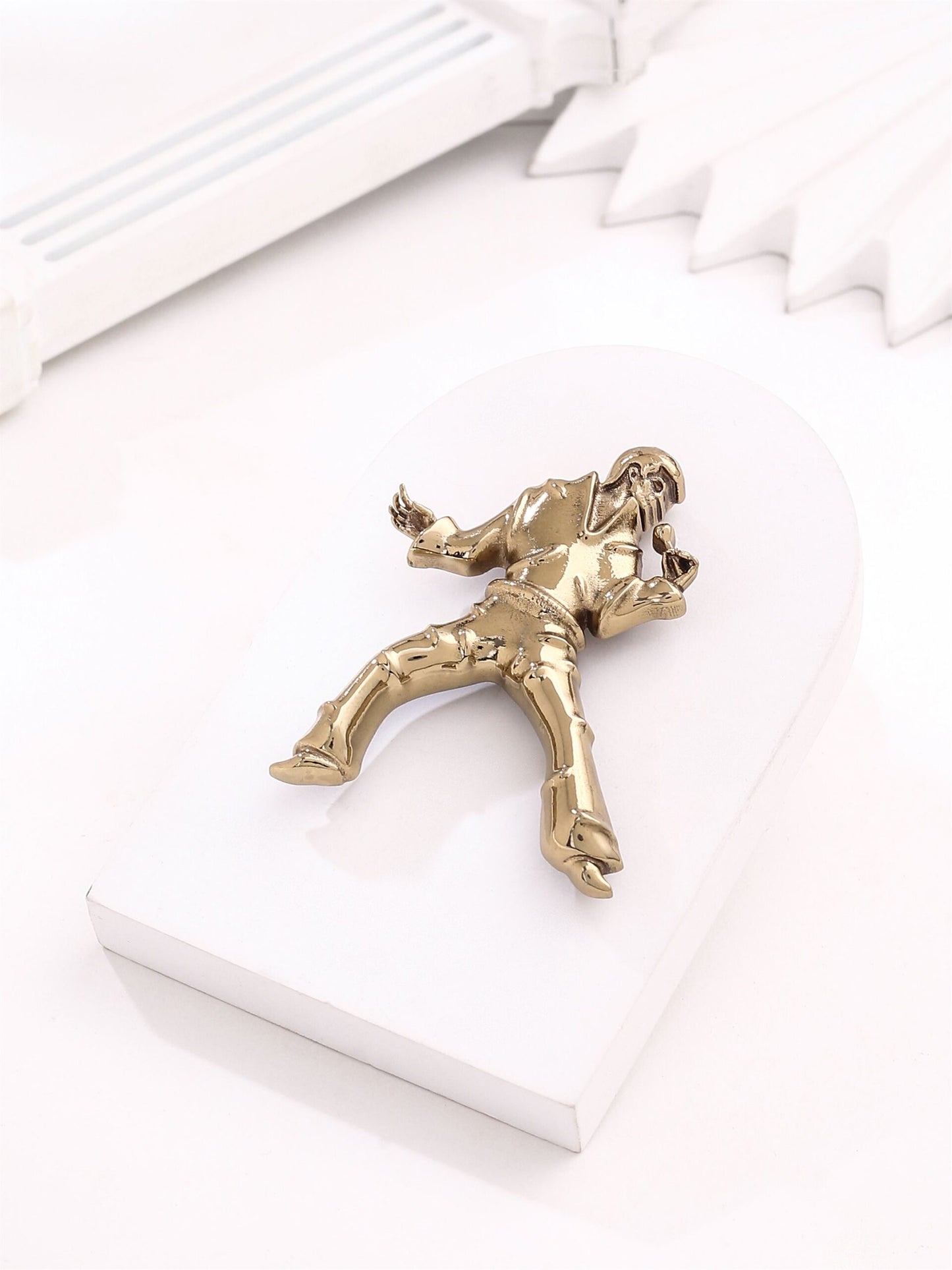 Elvis Brooch