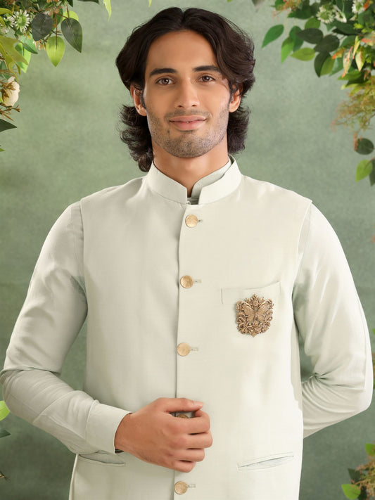 Majestic Butterfly Filigree Brooch