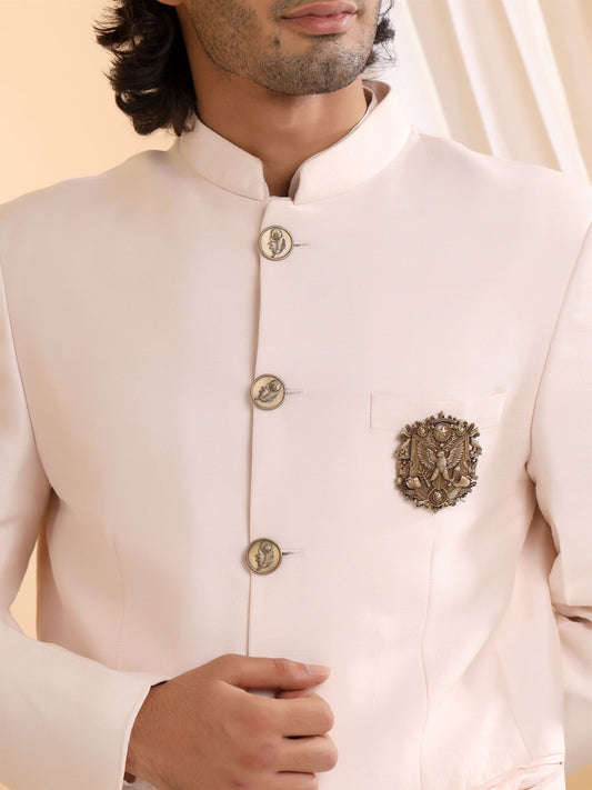 Majestic Valor Brooch