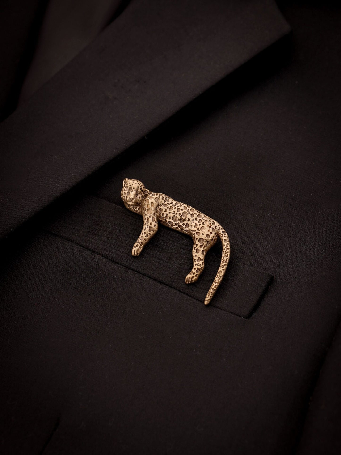 Savanna Sentinel Brooch