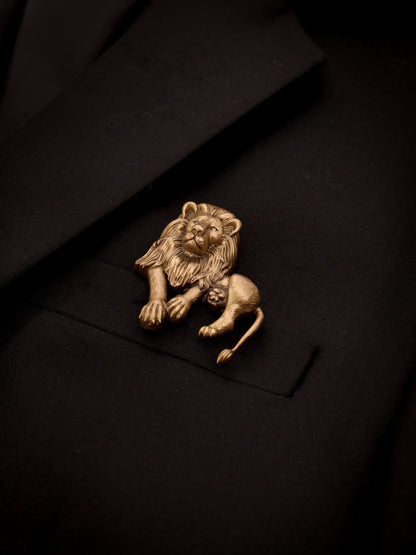 Sovereign Mane Brooch