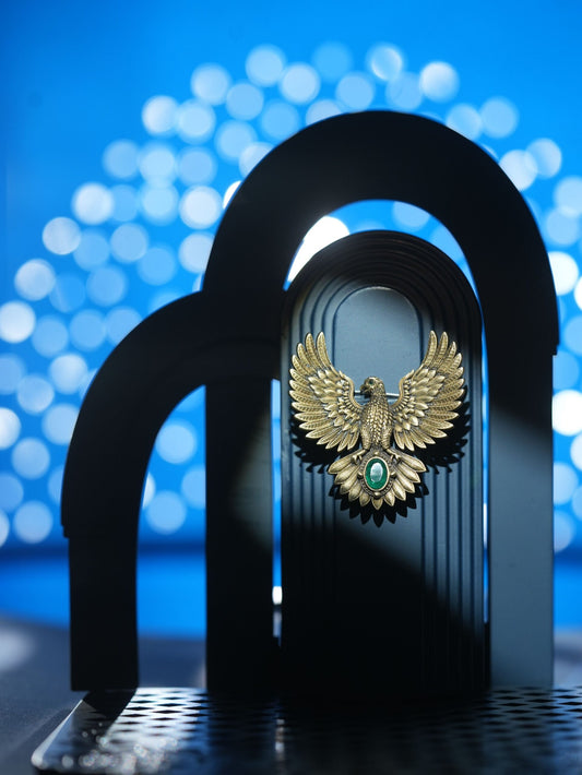 Emerald Soaring Eagle Brooch