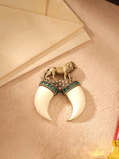 Lion Tusker Brooch