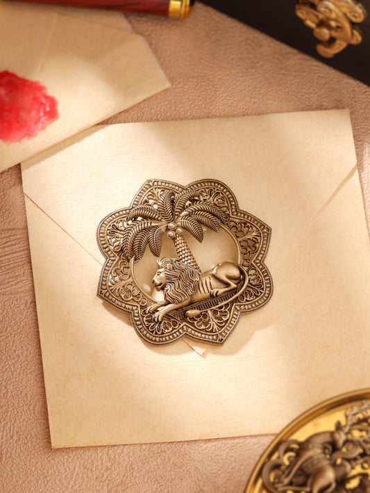 Lion Oasis Brooch