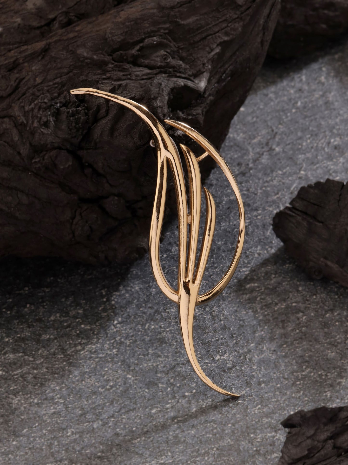 Floral bloom brooch