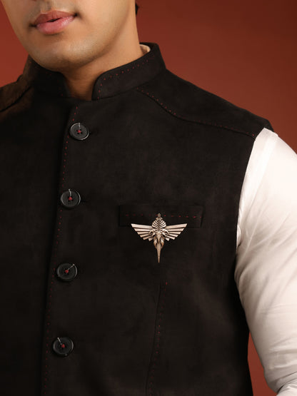 The Divine Wings Brooch - antique gold brooch for men with the divine wings motif, side view