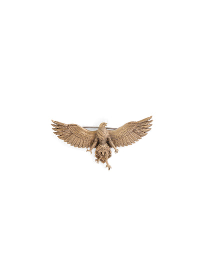 The Majestic Eagle brooch - antique gold brooch for men with majestic eagle motif, detail view