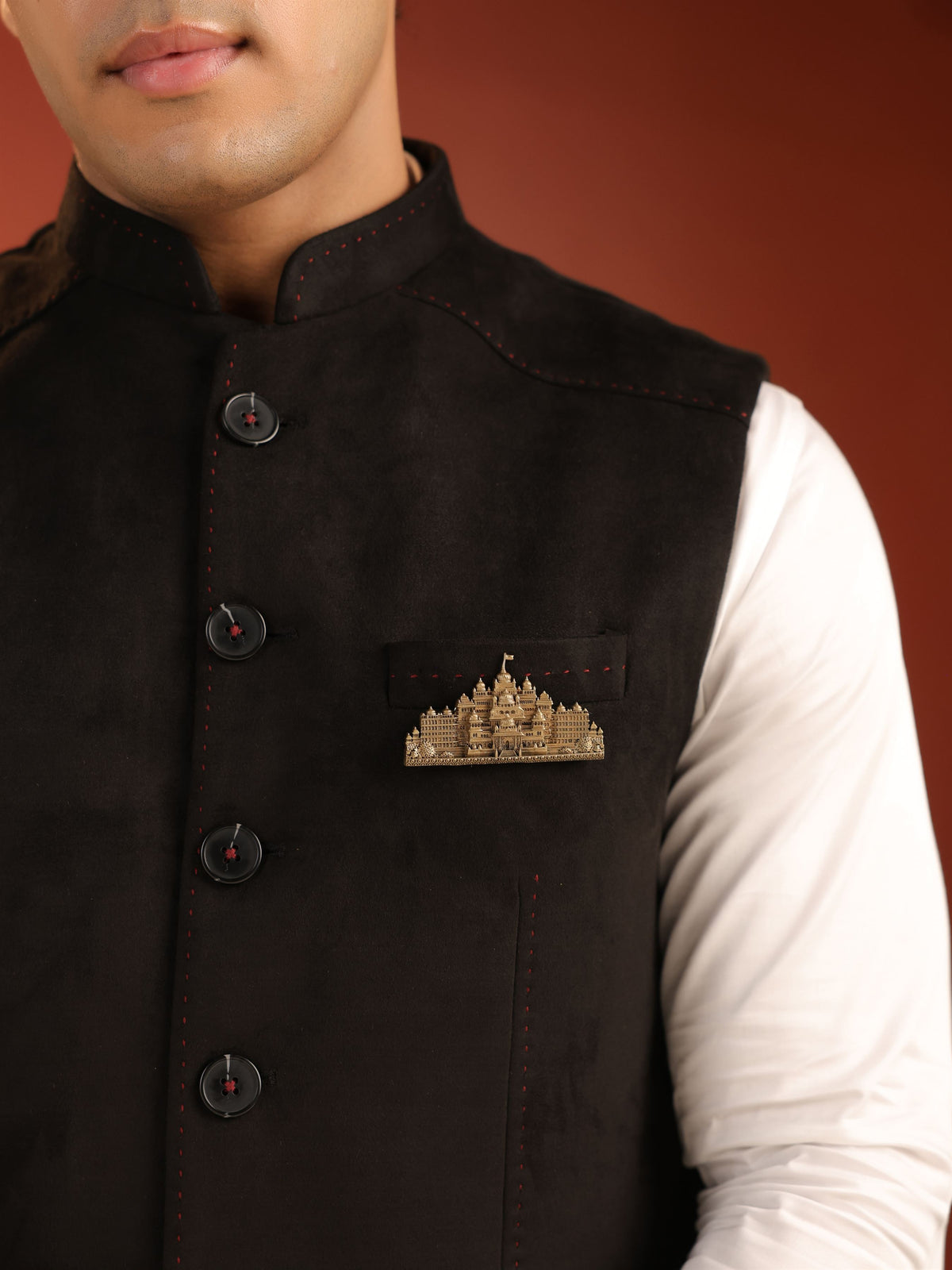 The Ayodhaya brooch - antique gold brooch for men with ayodhaya motif, side view
