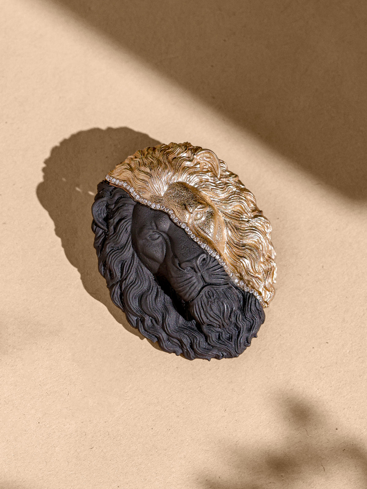 The Dual-Tone Lion Majesty Brooch