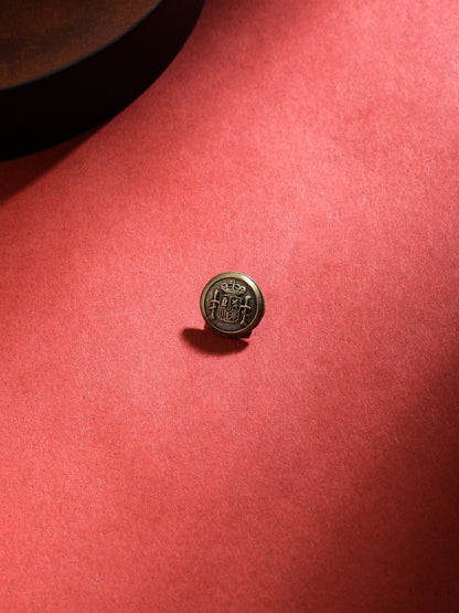 Royal Seal Buttons