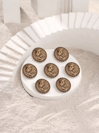 Superb Simba Buttons