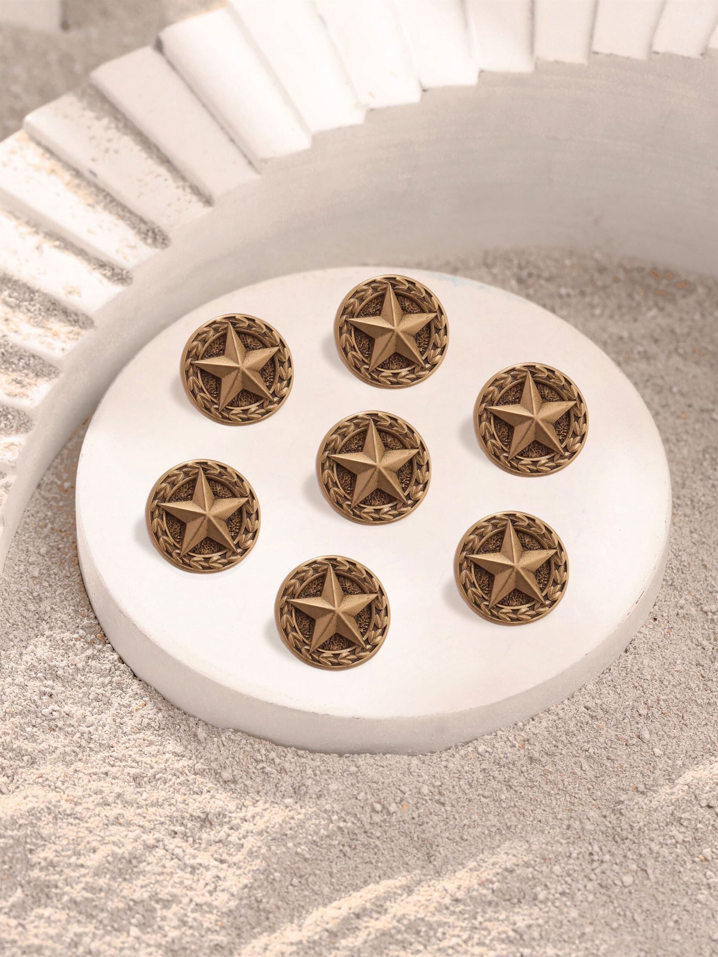 Valor Star Button