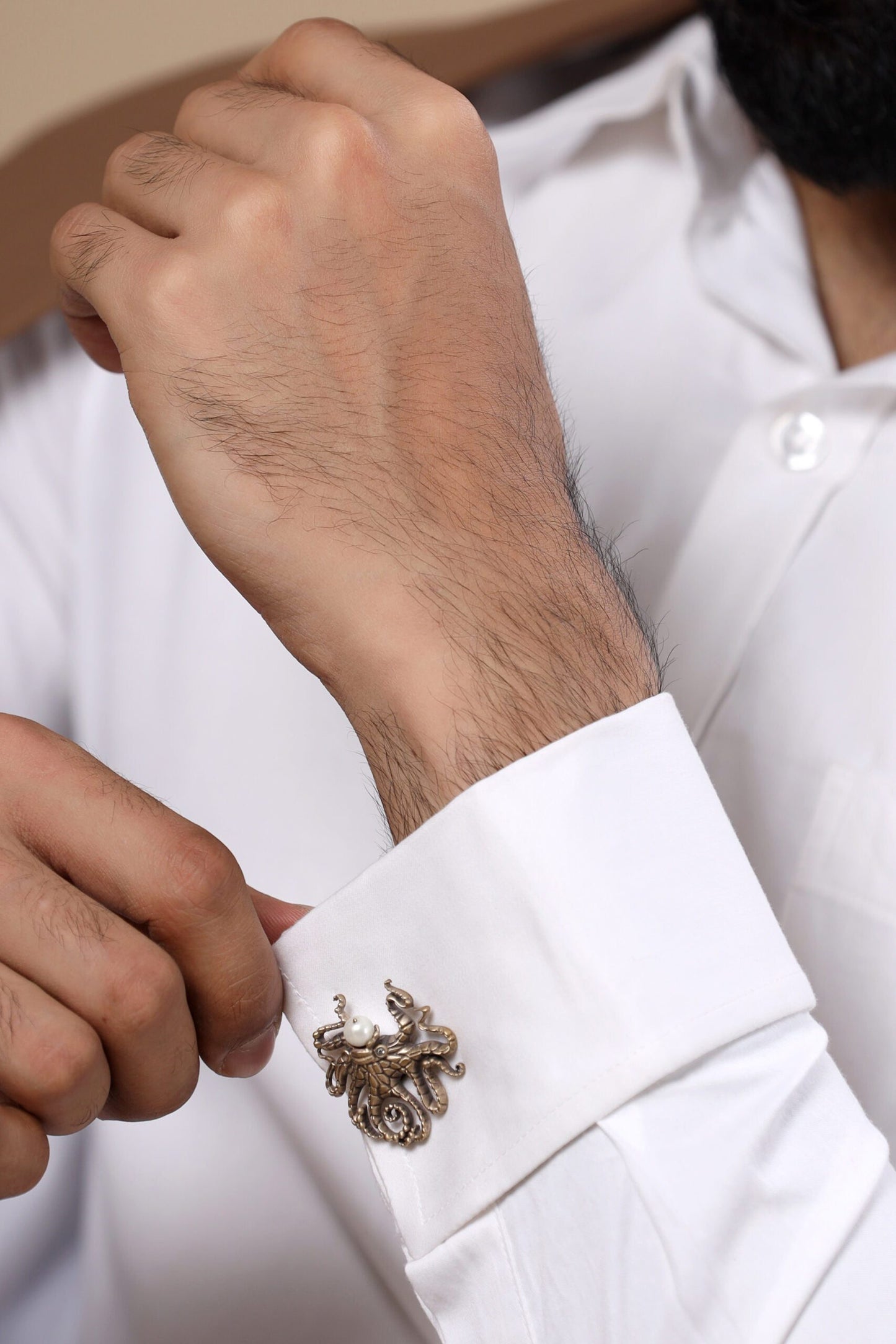 Octopus Pearl cufflinks