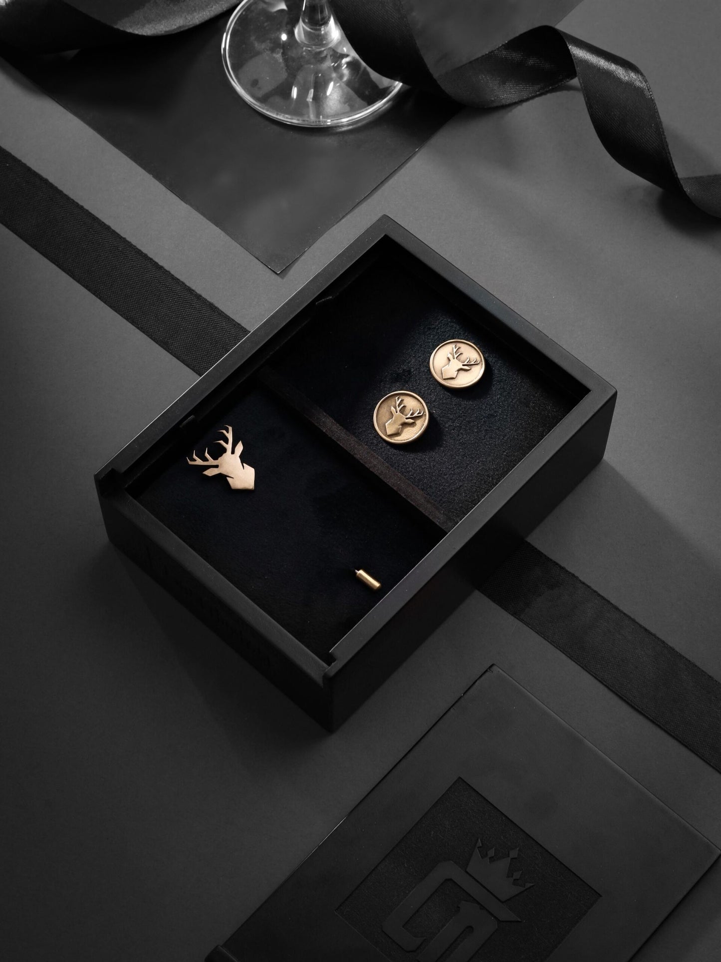 Dancing Deer Gift Set