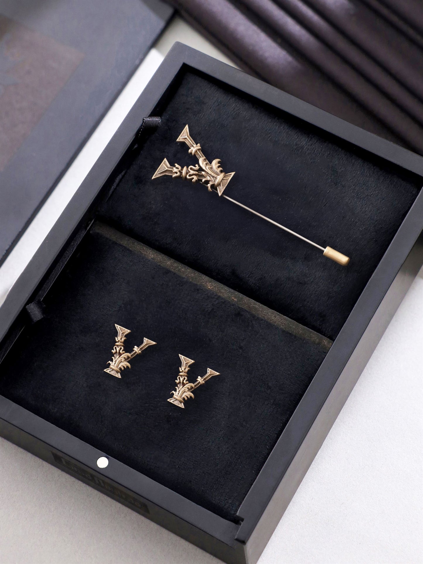 Valiant V Set