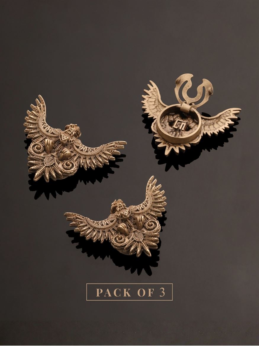 Jwala-e-Jung Button Cover