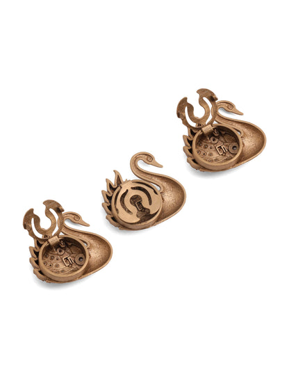 Regal Swan Crest Button Cover