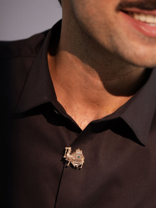 Royal Camel Crest Button Cover