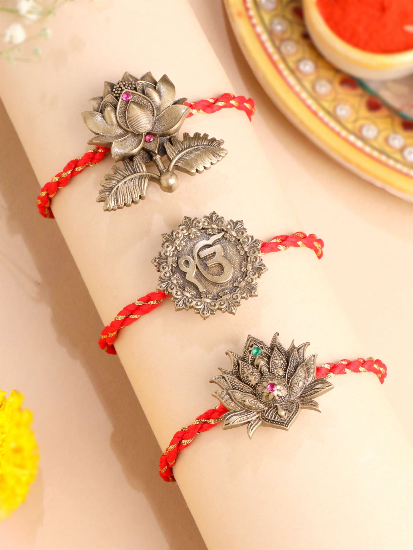 Ik Onkar Vaibhav Rakhi Gift Set