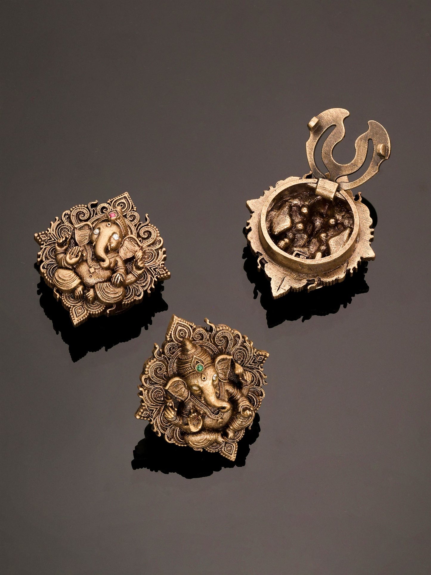 Royal Ganesha Button Cover