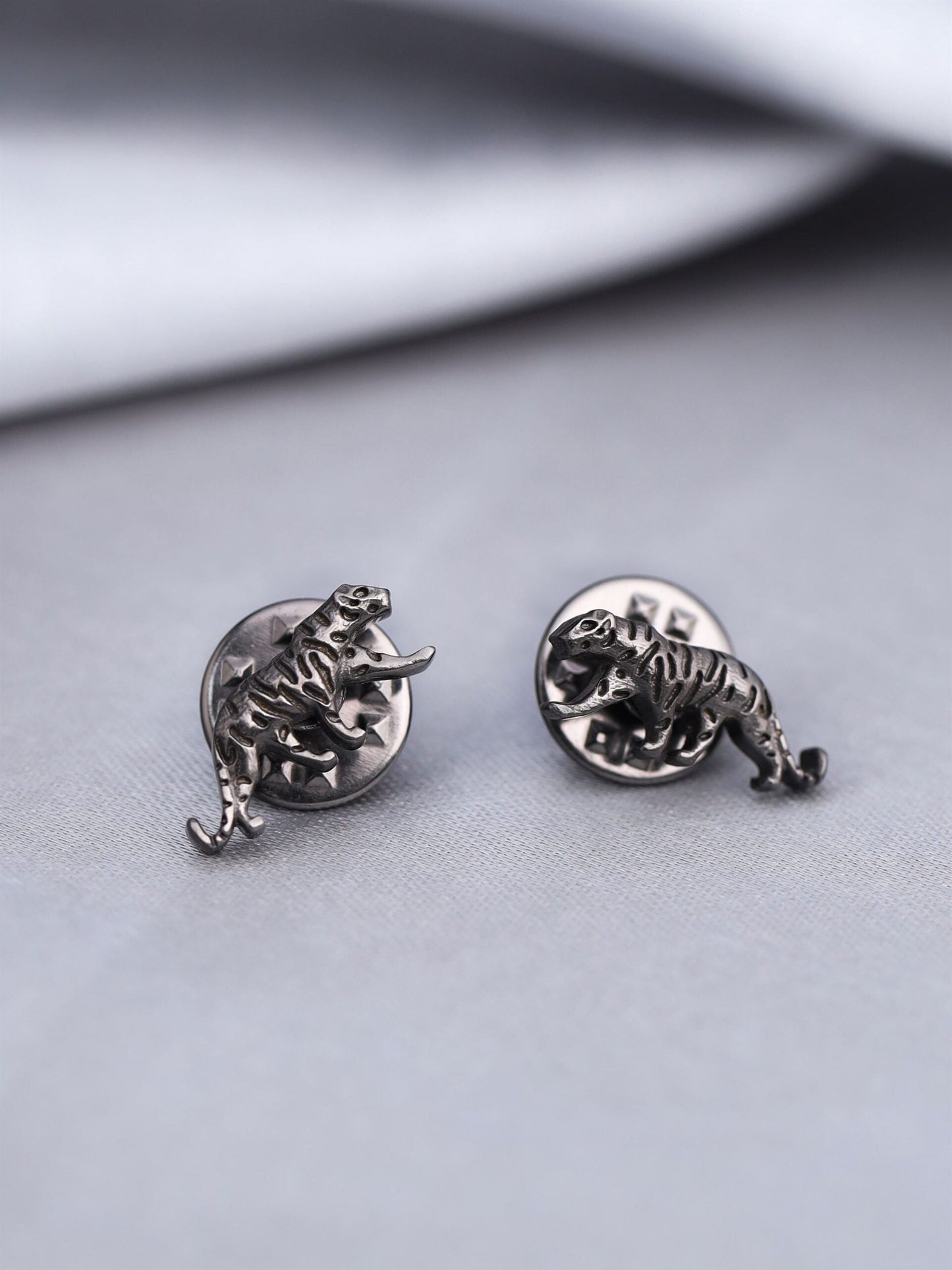 Calm Chetaah Collar Tips