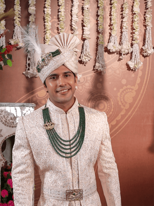 Emerald Majesty Kalangi