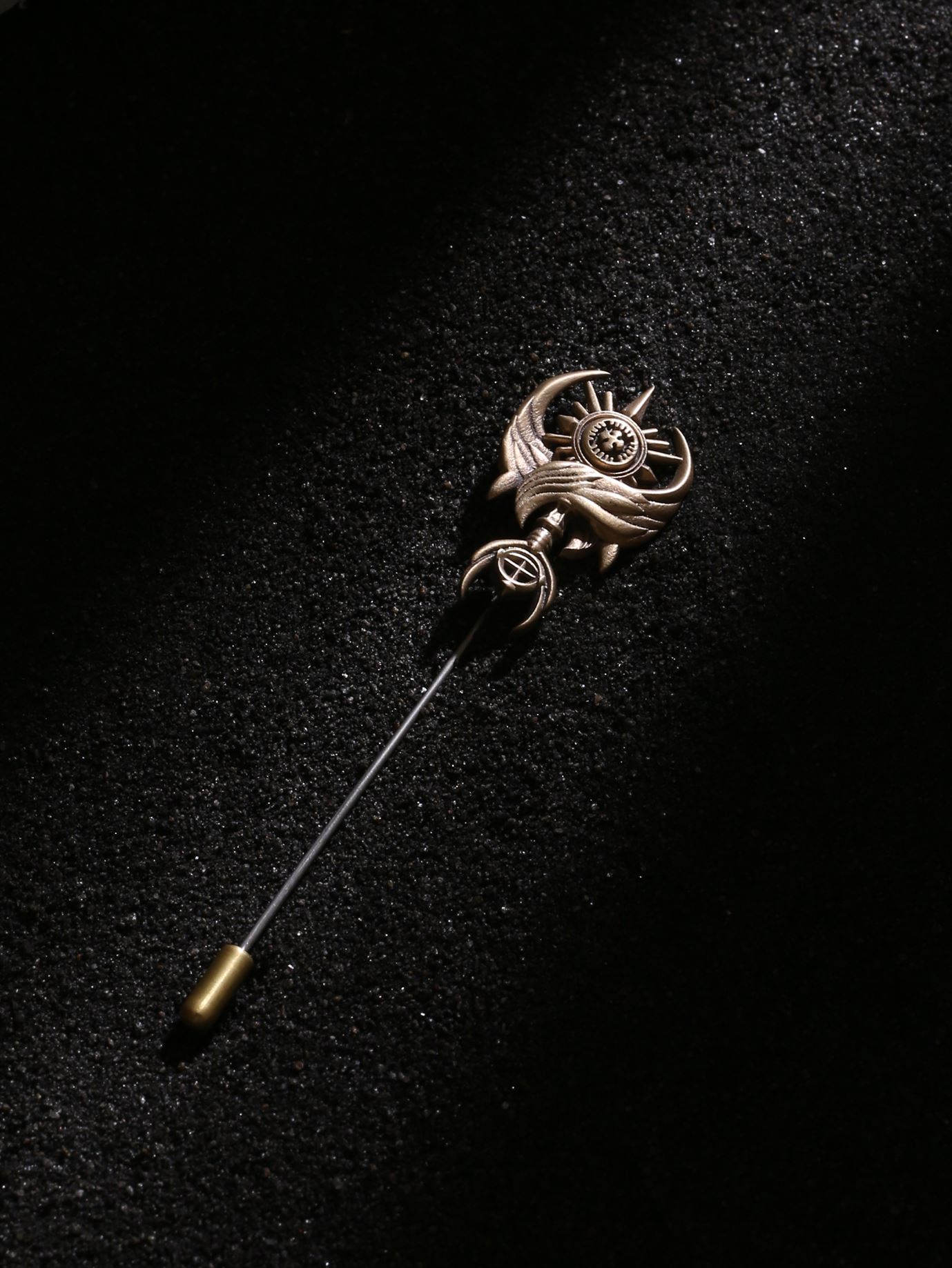 Vintage Spear Lapel Pin