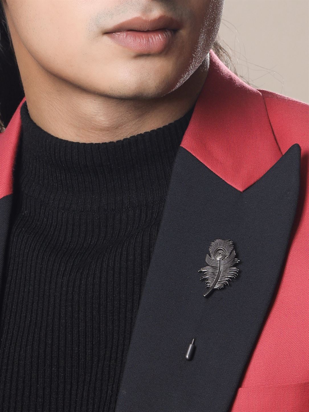 Peacock Grace Lapel Pin