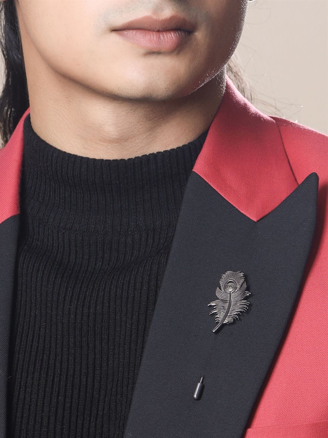 Peacock Grace Lapel Pin