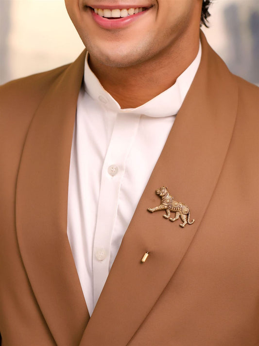 Stride of Valor Lapel Pin