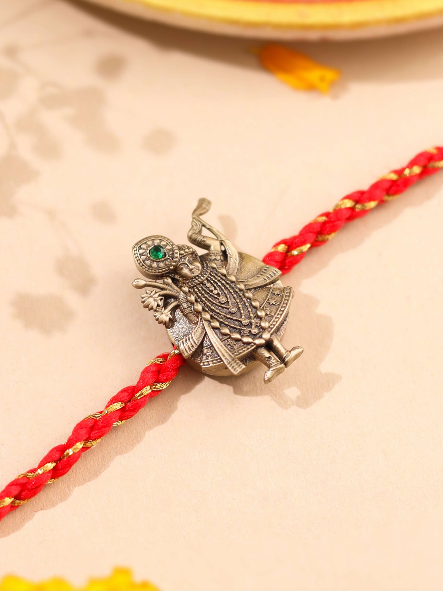 Shrinathji Convertible Rakhi Button Cover