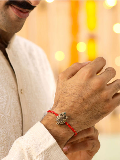 Shrinathji Convertible Rakhi Button Cover