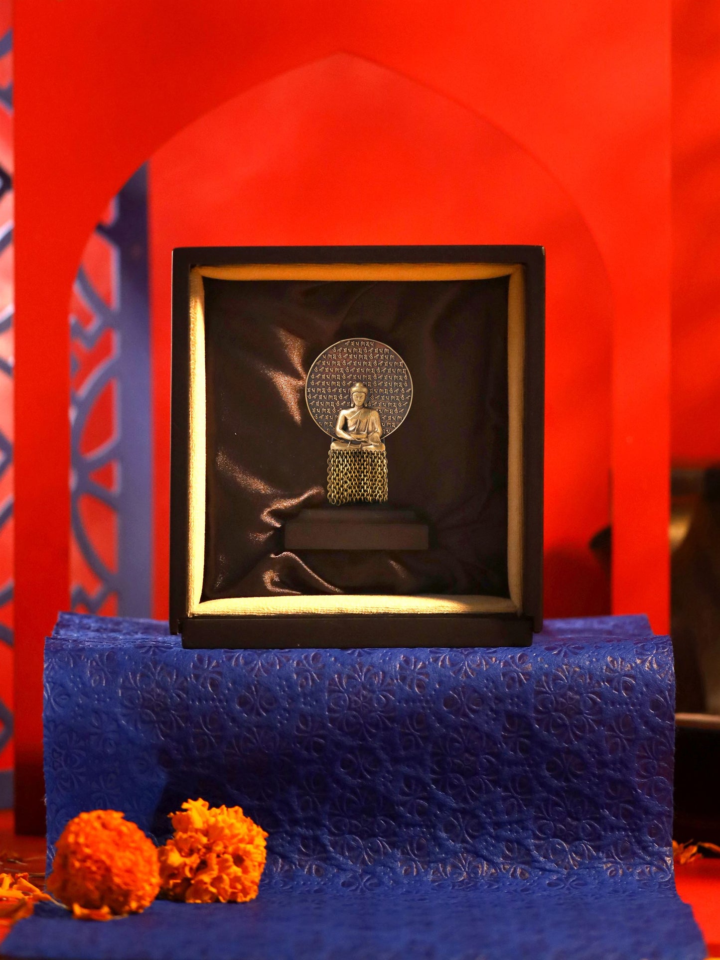 Tathagata car decor