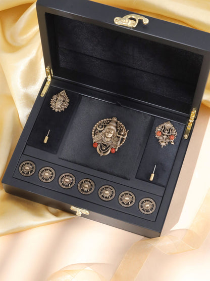 Divine Orbit Heritage Gift Set